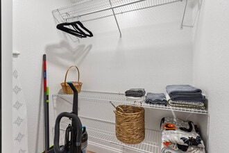 1015 E 25th Ave, Unit SI ID1244307P in Tampa, FL - Foto de edificio - Building Photo