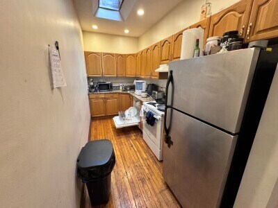 20 Gibbs St, Unit 6 in Brookline, MA - Foto de edificio - Building Photo