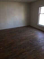 1430 SW Polk St in Topeka, KS - Building Photo