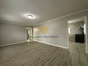 5618 Rawles Ave in Indianapolis, IN - Building Photo - Building Photo