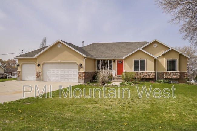 property at 144 S Mountain Rd