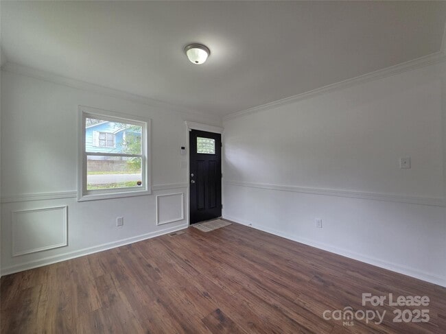 1413 Caldwell St in Gastonia, NC - Building Photo - Building Photo