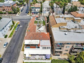 1654 N Stanley Ave in Los Angeles, CA - Building Photo - Building Photo