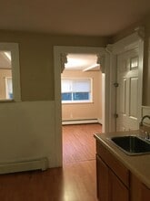 223 Old Mill Rd, Unit Apt 1 in Shrewsbury, MA - Building Photo - Building Photo
