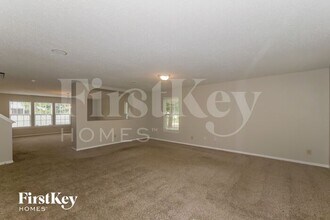 12684 Majestic Way in Fishers, IN - Building Photo - Building Photo