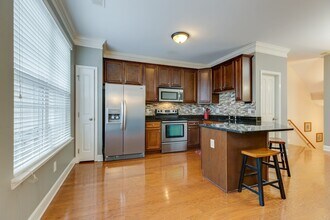 4713 Brighton Village Dr in Nashville, TN - Building Photo - Building Photo