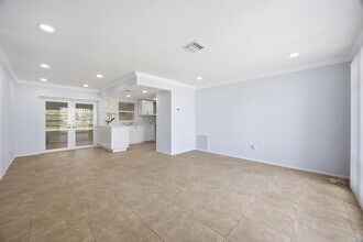 226 SW Reynolds Ave in Port St. Lucie, FL - Building Photo - Building Photo