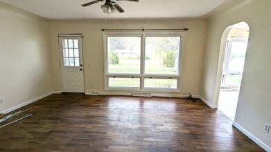 965 W Tyler Rd in Muskegon, MI - Building Photo - Building Photo