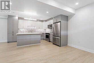 108 Balfour Ave in Toronto, ON - Building Photo - Building Photo