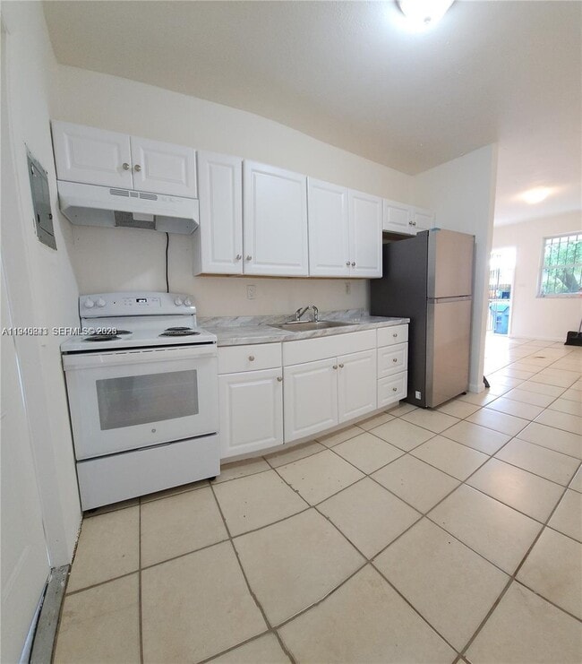 property at 920 NW 55th Terrace