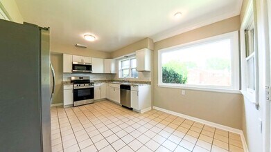 3629 Park Ave in Des Moines, IA - Building Photo - Building Photo