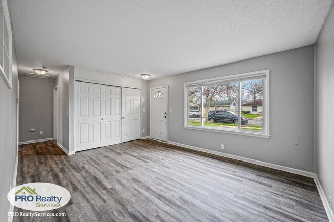 5021 Fremont Ave N in Minneapolis, MN - Building Photo - Building Photo