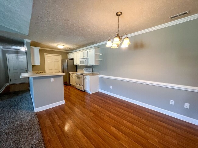 1731 Renwick Dr in Fayetteville, NC - Building Photo - Building Photo