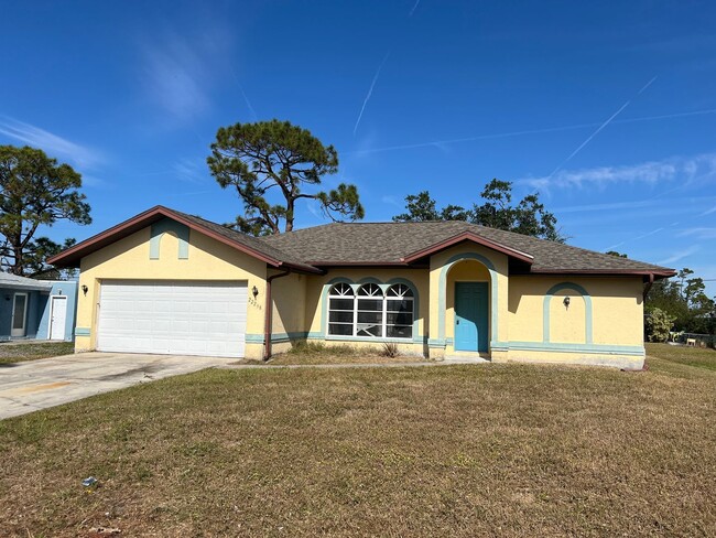 22298 Westchester Blvd in Port Charlotte, FL - Building Photo - Building Photo