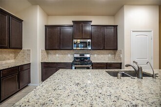 23719 San Barria Dr in Katy, TX - Building Photo - Building Photo
