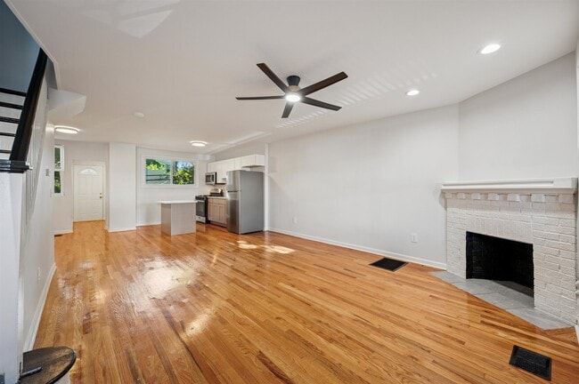 property at 1120 E Stafford St