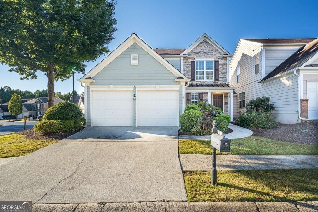 112 Brianna Way in Woodstock, GA - Building Photo