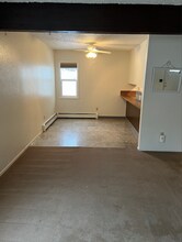 1209 Ramona St-Unit -5 in Anchorage, AK - Building Photo - Building Photo
