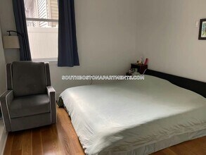 49 Rogers St, Unit RM1 in Boston, MA - Building Photo - Building Photo