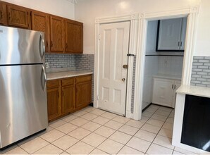 369 Savin Hill Ave, Unit 1 in Boston, MA - Building Photo - Building Photo