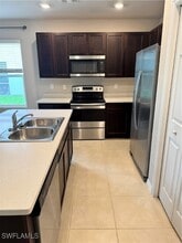 15273 Wildflower Cir in Naples, FL - Foto de edificio - Building Photo