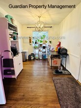 1430 Hillsboro Ave S in Minneapolis, MN - Building Photo - Building Photo