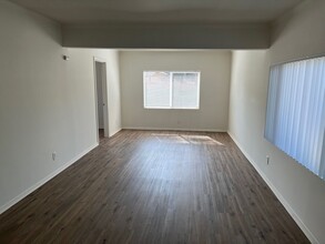510 S Pomona Ave in Fullerton, CA - Building Photo - Building Photo