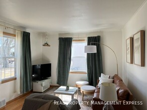 3 Bedroom 2 Bathroom Home for Rent in Sioux Falls, SD - Building Photo - Building Photo