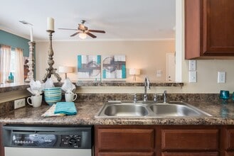 Ultris Island Park in Shreveport, LA - Building Photo - Building Photo