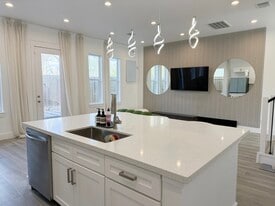 2335 Paul Quinn St in Houston, TX - Building Photo