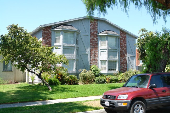 1825 Keeler St in Burbank, CA - Building Photo - Building Photo