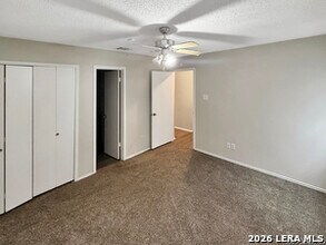 7880 Micron Dr in San Antonio, TX - Building Photo - Building Photo