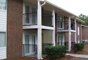 Plantation Apartments