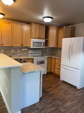 144 Maple Ave in Bozeman, MT - Building Photo - Building Photo
