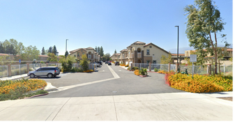7986 Mango Ave in Fontana, CA - Building Photo