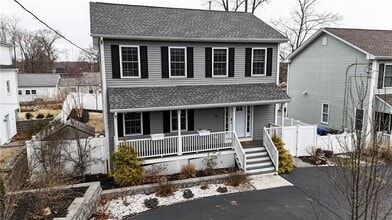 88 Phillip Ave in Cumberland, RI - Building Photo - Building Photo