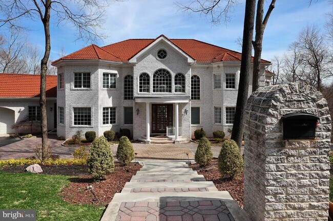 429 Wendover Dr in Princeton, NJ - Building Photo - Building Photo