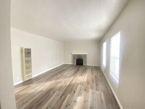 3738-3742 Randolph Ave in Oakland, CA - Foto de edificio - Building Photo