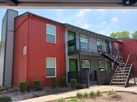 Bend at Oak Forest photo'