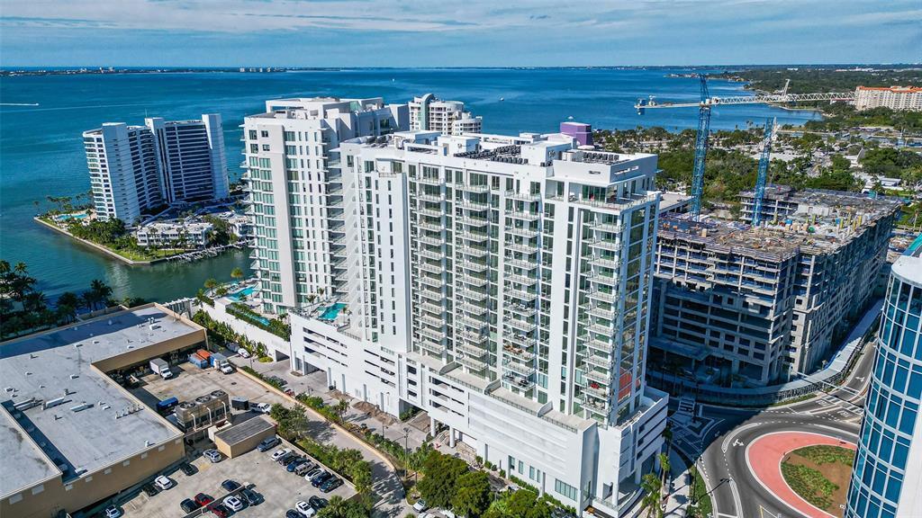 301 Quay Commons in Sarasota, FL - Building Photo