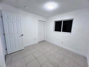 20780 NW 37th Ct in Miami Gardens, FL - Building Photo - Building Photo