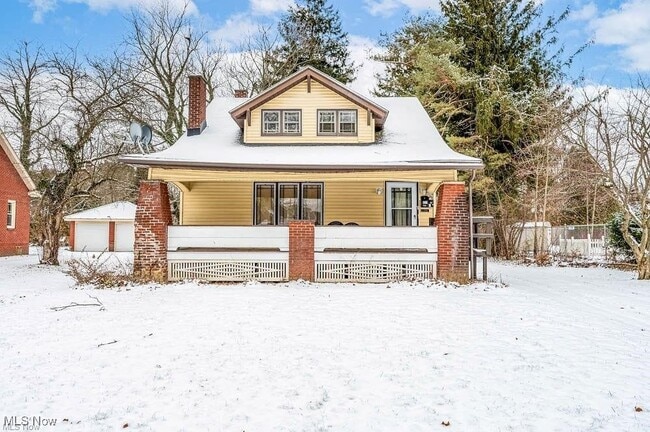 property at 3114 Neosho Rd