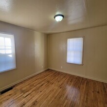 3835 N Tacoma Ave in Indianapolis, IN - Building Photo - Building Photo