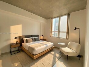 2275 Biscayne Blvd in Miami, FL - Building Photo - Building Photo