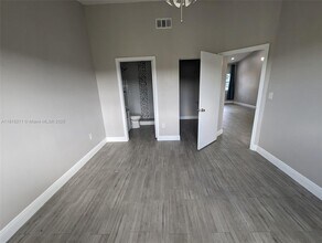 15501 SW 133rd Pl in Miami, FL - Building Photo - Building Photo