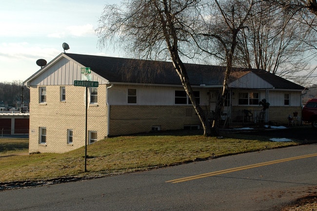 510-512 Grandview Dr