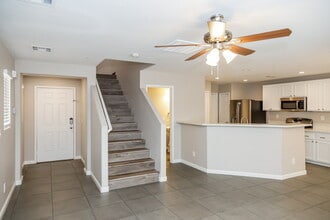 151 Desert Pond Ave in Henderson, NV - Building Photo - Building Photo