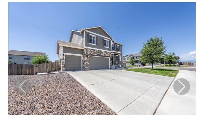 823 Charlton Dr in Windsor, CO - Building Photo - Building Photo