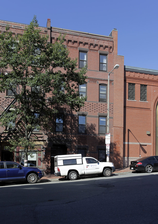 88 Berkeley St in Boston, MA - Foto de edificio - Building Photo