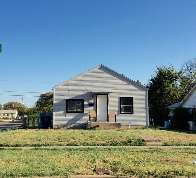 3401 Avenue E
